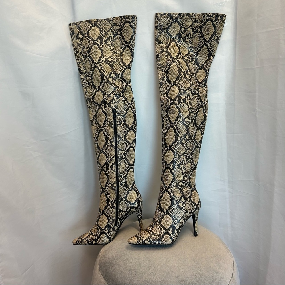 Design concept studio cream black snake print thigh high over the knee boots NWT - Picture 6 of 14
